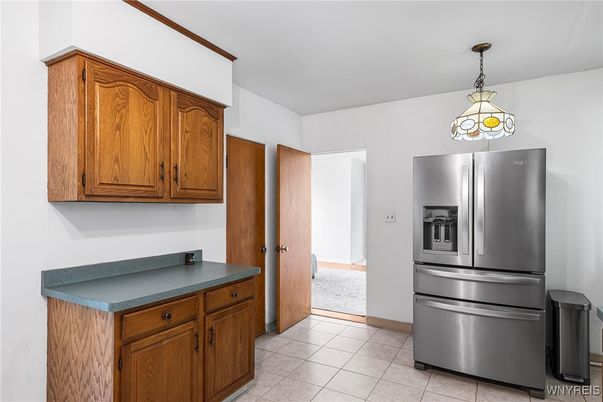 Interior, Kitchen, Pendant Lights, Stainless Steel Appliances