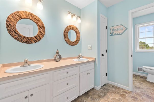 Bathroom, Dual Sink Vanities, Interior, Tile Countertops
