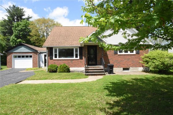 Backyard, Detached Garage, Exterior, Facade, Brick Facade, Cape Cod
