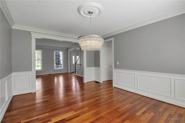 Chandelier, Empty room, Interior, Wood Texture Flooring