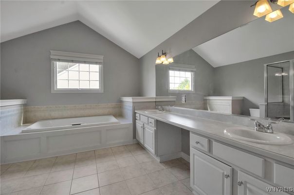 Bathroom, Dual Sink Vanities, Interior