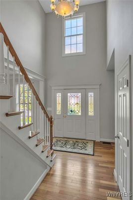 Chandelier, Interior, Wood Texture Flooring