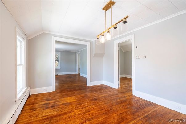 Empty room, Interior, Pendant Lights, Wood Texture Flooring