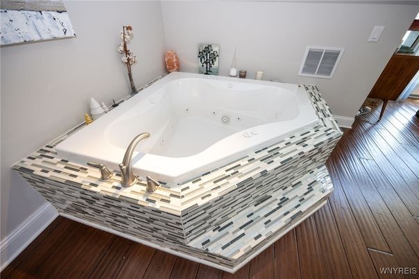 Bathroom, Interior, Wood Texture Flooring