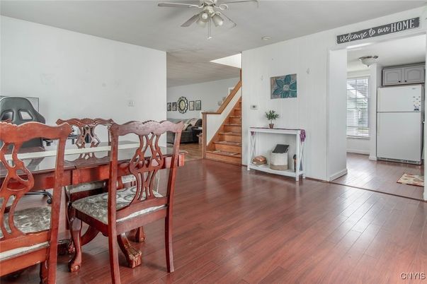 Dining room, Interior, Wood Texture Flooring