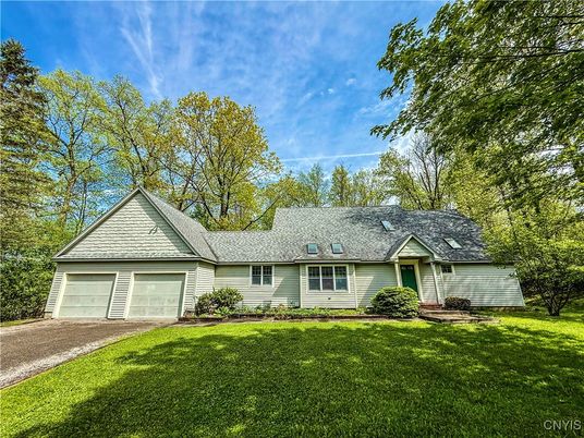 Attached, Backyard, Exterior, Facade, Cape Cod