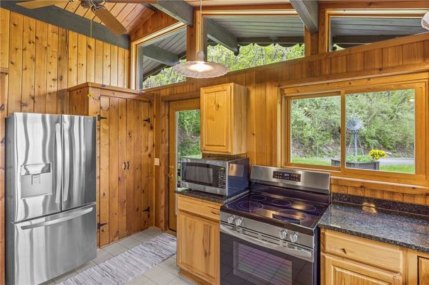 Interior, Kitchen, Wooden Beams, Wooden Walls