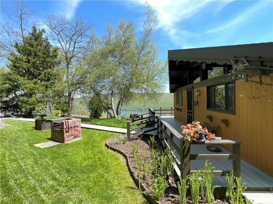 Backyard, Exterior, Water