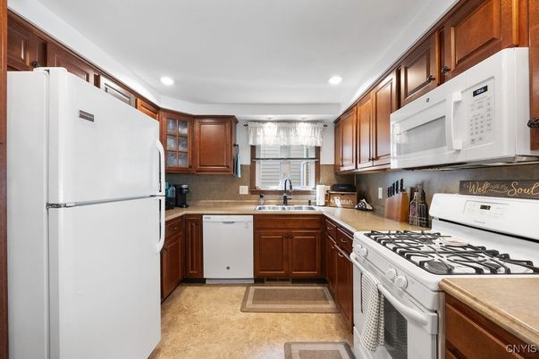 Interior, Kitchen, Recessed Lighting