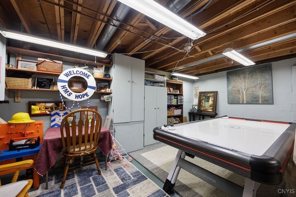Billiard Table, Game Room, Interior