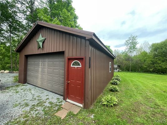 Backyard, Detached Garage, Exterior