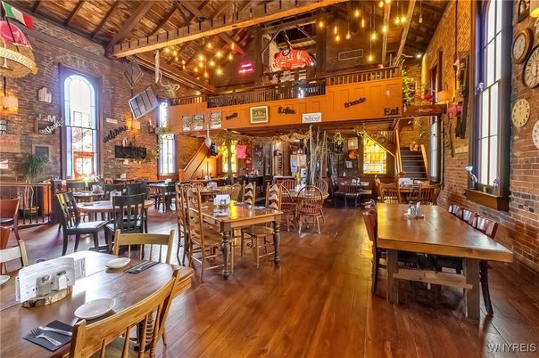 Dining room, Interior, Stone Walls, Wooden Beams, Wooden Ceilings, Wood Texture Flooring