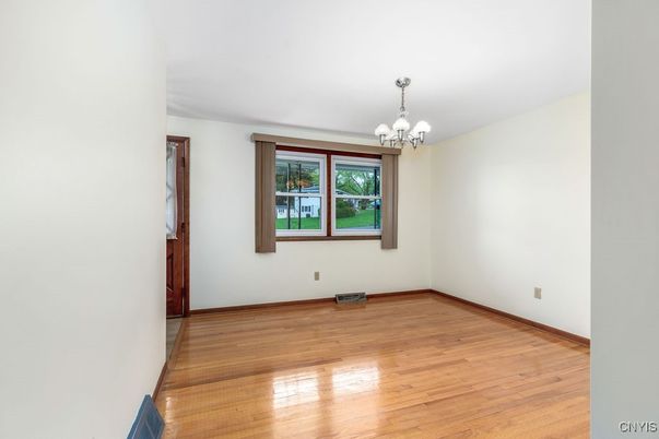 Chandelier, Empty room, Interior, Wood Texture Flooring