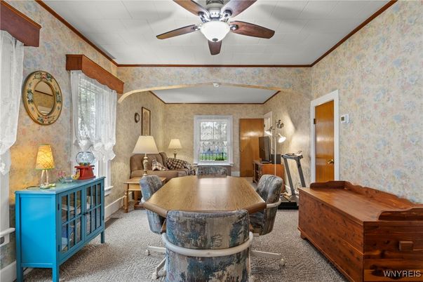 Dining room, Interior