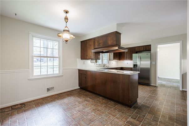 Interior, Kitchen, Pendant Lights, Stainless Steel Appliances