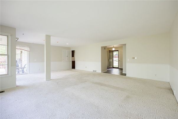 Empty room, Interior, Recessed Lighting
