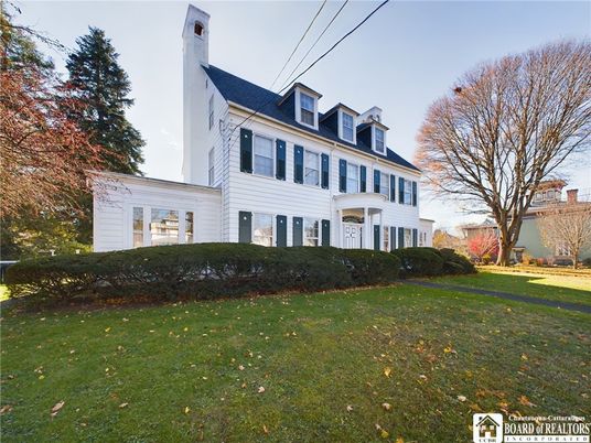 Backyard, Exterior, Facade, Georgian