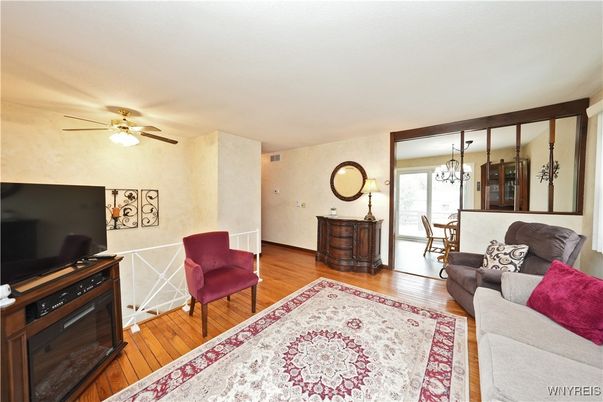 Chandelier, Interior, Living room, Wood Texture Flooring