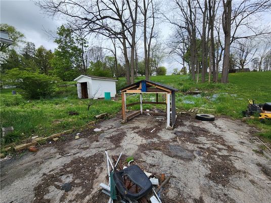 Backyard, Detached Garage, Exterior