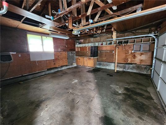 Interior, Wooden Beams