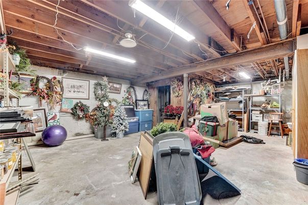 Interior, Wooden Beams
