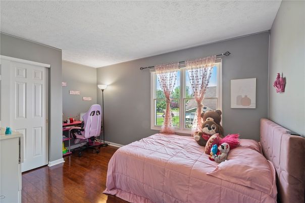 Bedroom, Home Office, Interior, Wood Texture Flooring