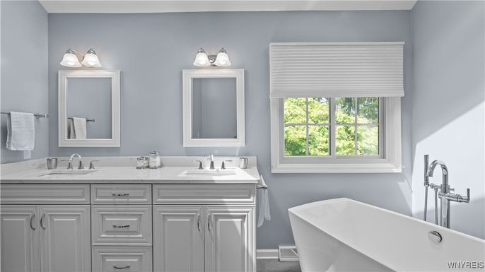 Bathroom, Dual Sink Vanities, Free Standing Baths, Interior