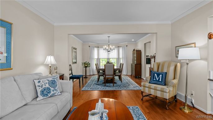 Chandelier, Dining room, Interior, Living room, Recessed Lighting, Wood Texture Flooring