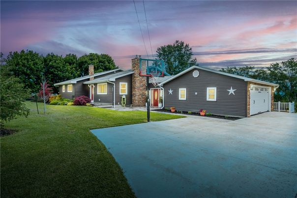 Backyard, Detached Garage, Exterior