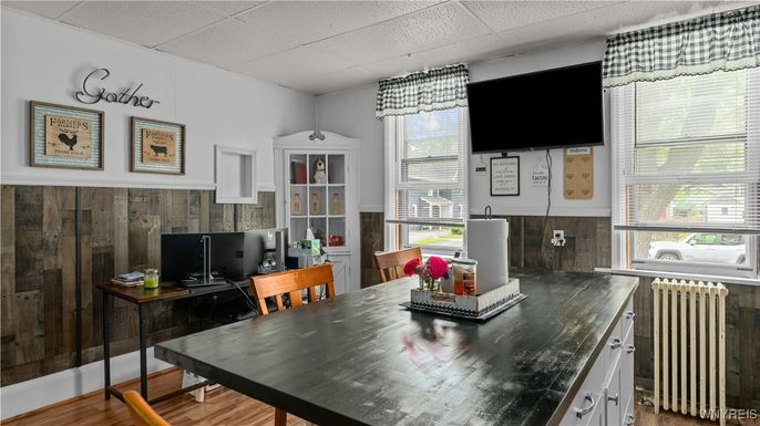 Dining room, Interior, Wood Texture Flooring