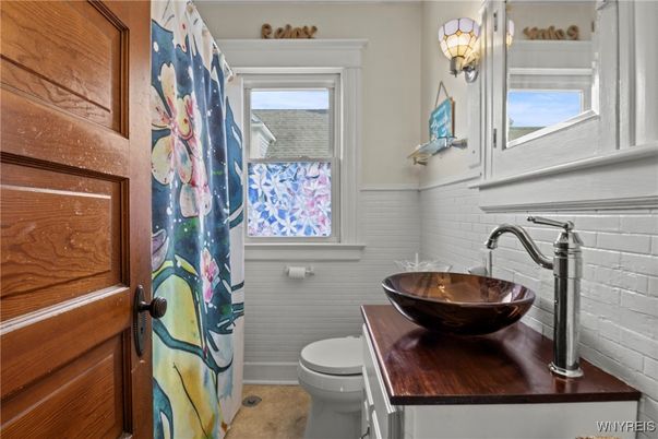 Bathroom, Interior