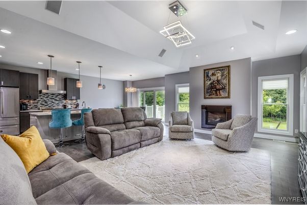 Interior, Kitchen, Living room, Pendant Lights, Recessed Lighting, Wood Texture Flooring
