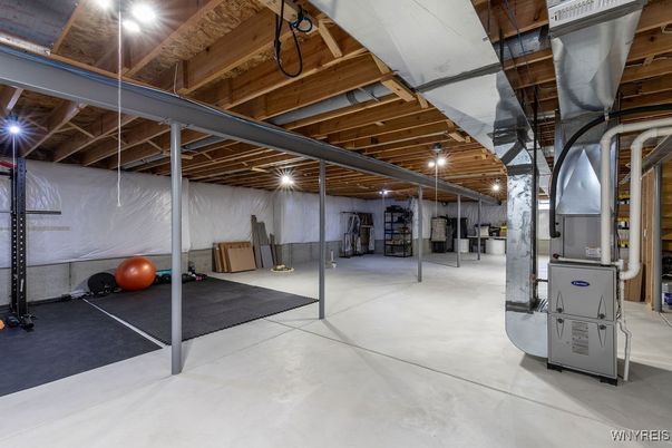 Fitness Equipment, Interior, Wooden Beams