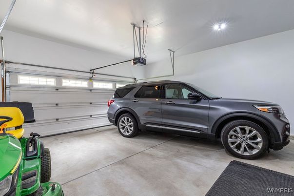Garage, Interior