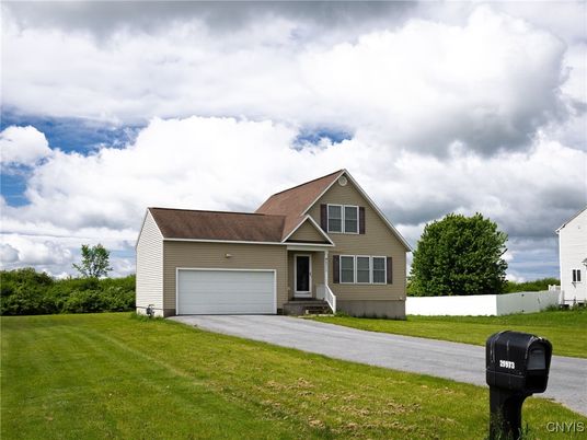 Attached, Backyard, Exterior, Facade, Farmhouse