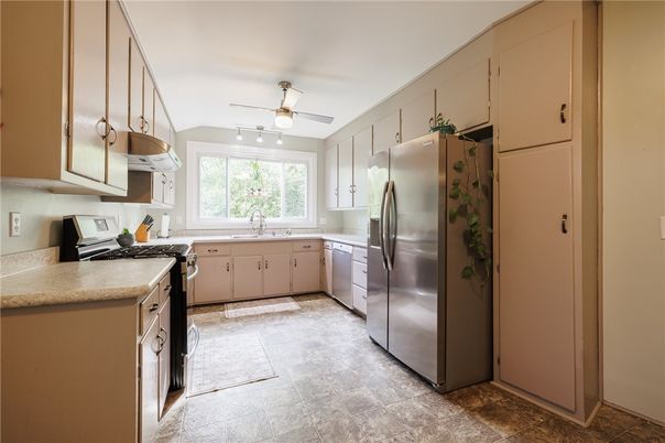 Interior, Kitchen