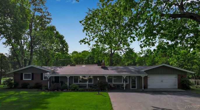 Attached, Backyard, Exterior, Facade, Ranch