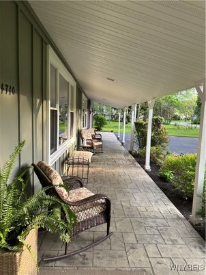 Exterior, Water