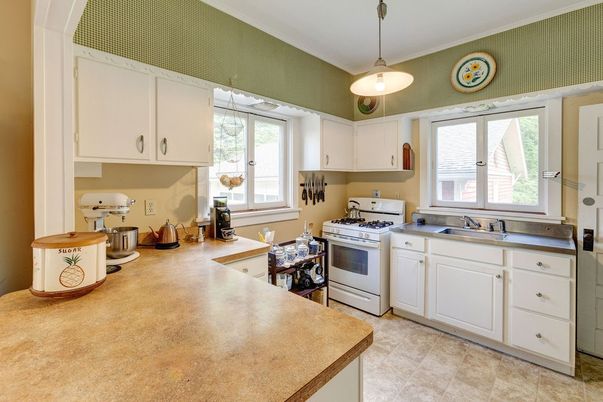 Interior, Kitchen, Pendant Lights
