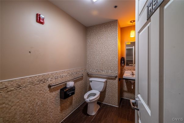 Bathroom, Interior, Recessed Lighting, Wood Texture Flooring