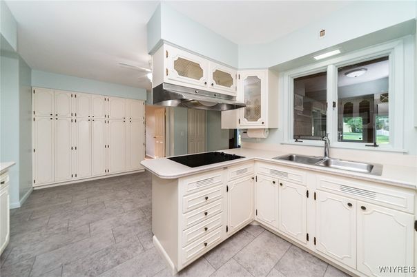 Interior, Kitchen