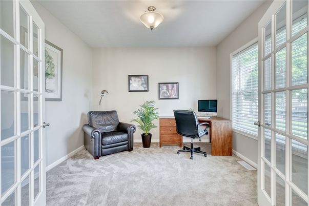 Home Office, Interior