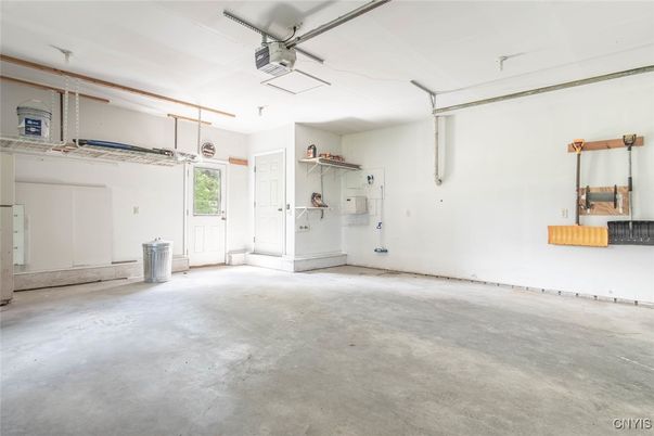 Garage, Interior