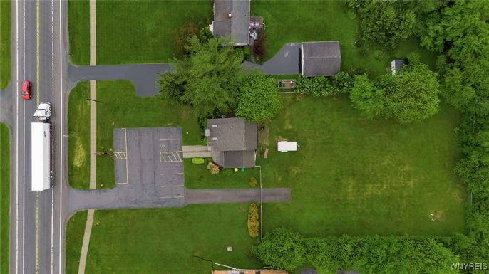 Exterior, Drone
