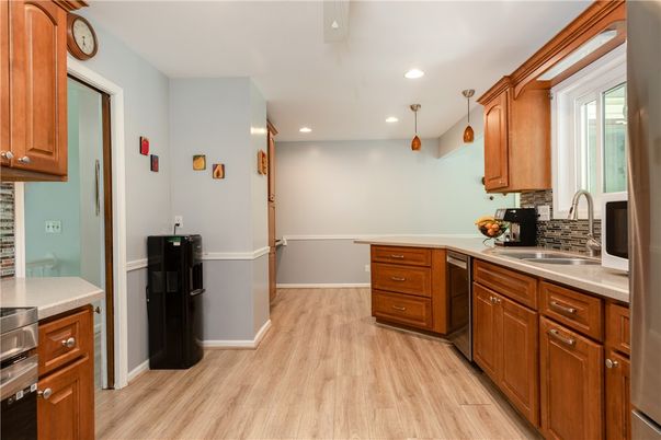 Interior, Kitchen, Recessed Lighting, Wood Texture Flooring