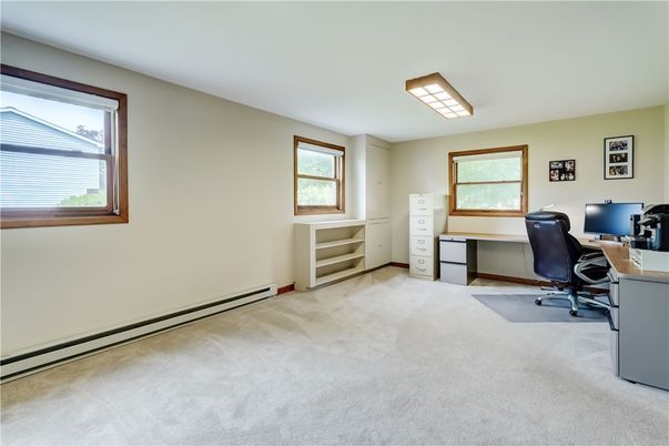 Home Office, Interior