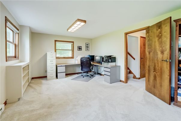 Home Office, Interior
