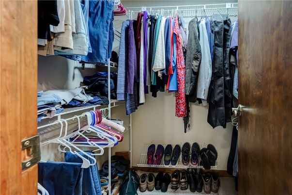 Interior, Walk-in Closets
