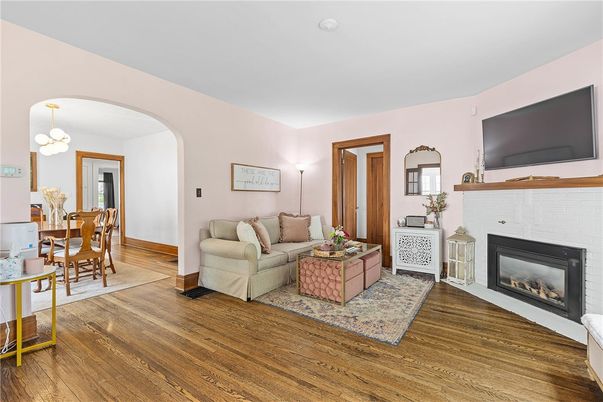 Chandelier, Dining room, Fireplace, Interior, Living room, Pendant Lights, Wood Texture Flooring