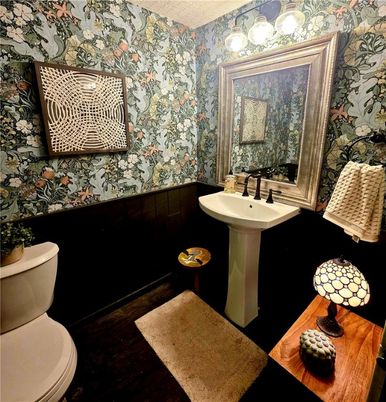 Bathroom, Interior, Wood Texture Flooring